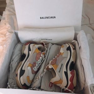 Balenciagas triple s women’s 39